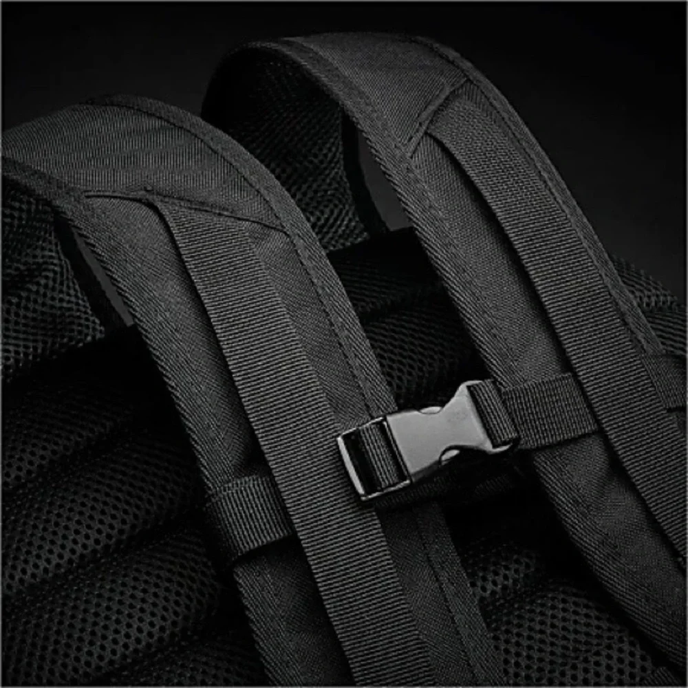 CODi Ferretti Pro Sport Pack 17.3” Laptop Backpack Black USB Laptop Travel Bag